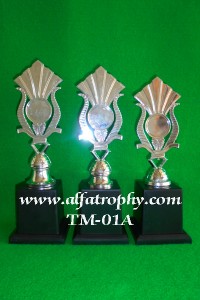 Agen Trophy Plastik